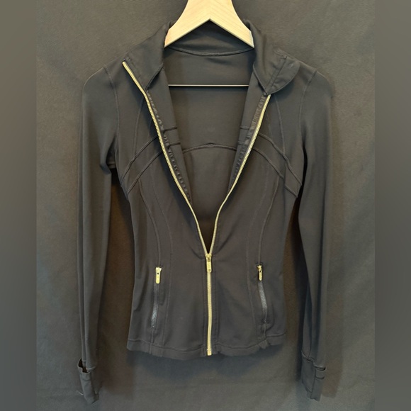 Lululemon Define jacket - Picture 6 of 6